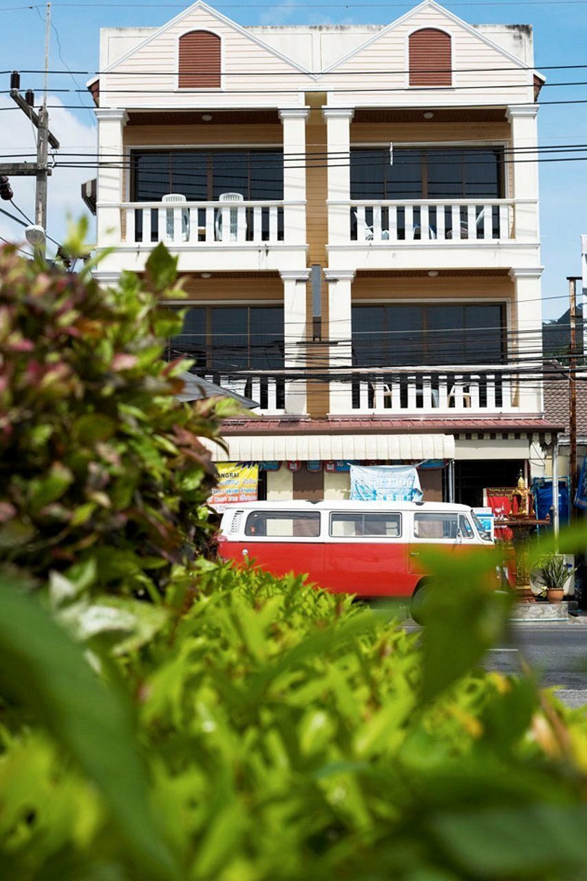 Anan House Otel Phuket Dış mekan fotoğraf